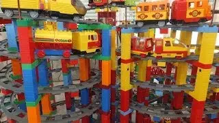Lego Duplo Railway on MEGA circuit - Lego Duplo Eisenbahn