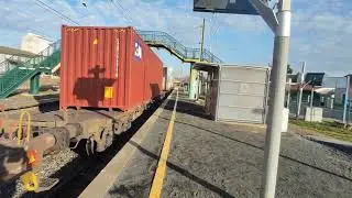Fret ferrovergne en gare de Gerzat class 66 + porte conteneur
