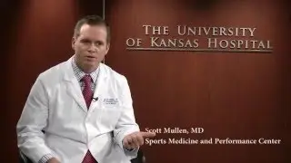 Dr. Scott Mullen Discusses Common Injuries for Cold Weather Runners
