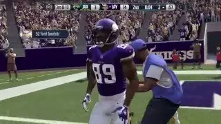 Madden 16 Ultimate Team Gameplay | AMARI COOPER TOUCHDOWN CATCH IN TRIPLE COVERAGE! WHAT A BEAST!