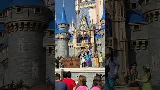 Magic Kingdom Park, Disneyland, Orlando #magickingdom #disneyland #orlandodisney #lenalunaeng