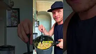 Cooking with Brit1n (Chicken Empanada)