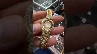 Chopard Happy Diamonds &mdash; воплощение нежности и блеска в каждом движении бриллиантов.