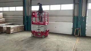 2017 MEC 1330SE Scissor Lift