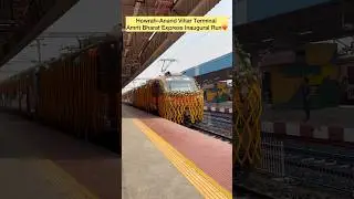 Howrah Anand Vihar AmritBharat Express #shorts #amritbharatexpress