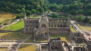 Tintern Abbey in 30 Seconds Wales&rsquo; Majestic Ruined Monastery