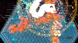 Sektori. Queen Serpent 1.0 defeated! Boss battle. Shmup, shooter, Geometry Wars style shooter. Retro