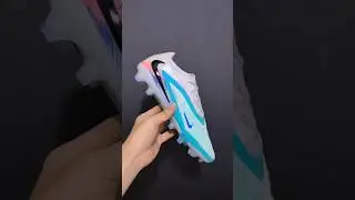 Nike Drop's Chapter 2 of the United Pack Phantom 6 Elite  Football Boots UN2 FG Soccer Cleats.