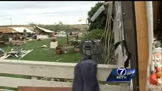 Volunteers flock to Wayne, Nebraska to help clean up