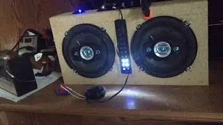 Bluetooth Boombox with a 3 band tone control using NE5532 and a LM3915 VU meter