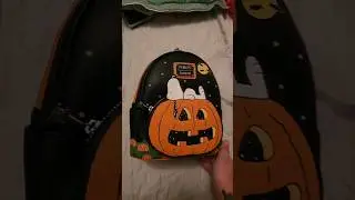 I'm OBSESSED with my new Great Pumpkin Loungefly!