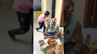 Ye kyaa ho gaya mere sath&hellip;.👑❤️🍗 #chickenlegpiece #ulhaskamathe #foodsharing #food #comedy #shorts