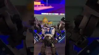 Transformers Legacy Evolution Strongarm