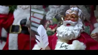 Denver couple owns over 7,000 Santa figurine collection