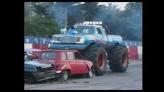 Stunt show bossle bij het MCC in Vroomshoop mei 1993