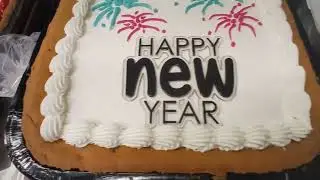 I Decorate Cookie Cakes for the New Year
