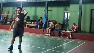 GURU.HENDI VS JUKI.MARIO Mabar Jumat  (Sukagalih Badminton Club )