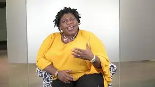 Valuing Diversity. Elizabeth Williams-Riley D.A.S.H. Consulting