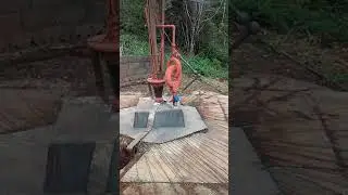 Electrostatic discharge AM antenna