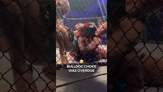 Girls chokes her opponent till she passes out unresponsive | MMA |