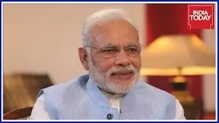 PM Modi's New Year Gift To Farmers, Small Traders & Pregnant Woman