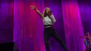 Idina Menzel-Don't Rain On My Parade Vegas 9/2/17