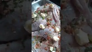 PERU COM TEMPERO CASEIRO.
