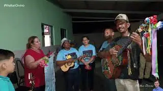 Folia de Reis Goiana de Itaguari sendo embaixada por Divino Antônio na residência do Tim Almeida