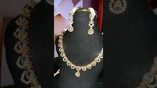 10000 hazar commented krin jes ko chaiye  gold premium
