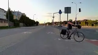Ścieżka rowerowa ul. Relaksowa z południa na p&oacute;łnoc (od ul. Kabackiej do ul. Wąwozowej)