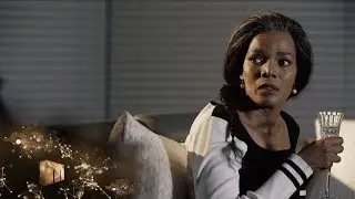 Harriet's car explodes – The Queen | Mzansi Magic