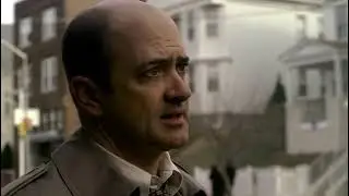 Sopranos - Agent Harris tells Tony he is in danger from NY (The Blue Comet)
