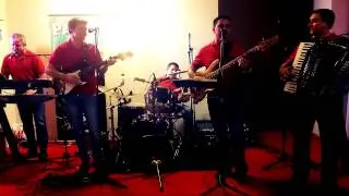 Party band Bj - Med i slatko grozdje