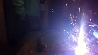 Roger Showing Class How To Weld Completely Hands Free! Conestoga College.