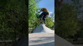 Natas Spinning With Hans! #santafeskateboards #natasspin