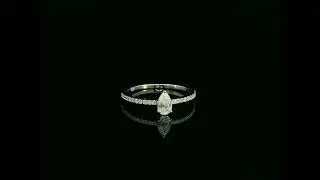 Pear Diamond Ring in 18K White Gold
