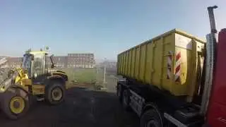 Grond Zeven Met Mobiele Zeef @Noordwijk Boechorst Filmed By GoPro+ bij Gebr. van der Putten BV