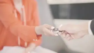 Mercedes-Benz Financial Services: How to E-sign your contract