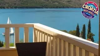 Apartment Punta | Vinisce, Croatia | Hotel Review 🏩