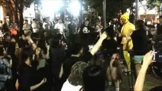 Live music at Hongdae Playground Park