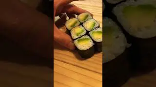 Let's make Avocado sushi for snack!! #shorts #recipe #sushi