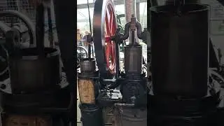 Hot-air engine by Hayward-Tyler Ltd (Rider design) at the Sterling engine  Society meet, Hereford UK