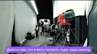 Педро Алонсо берет интервью у актеров на съемочной площадке &laquo;Бумажного дома&raquo; | С русскими субтитрами
