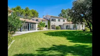 Pernes-les-Fontaines &ndash; Exceptional Proven&ccedil;al estate near L&rsquo;Isle-sur-la-Sorgue