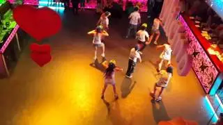 SHOW Reggaeton-kids La VIDA  Ariba la salsa 2016