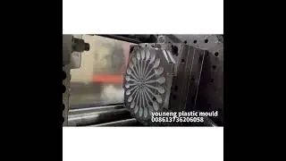 Plastic spoon mould