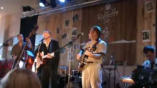Jerry & the Ten Strings : Gone Gone Gone (Carl Perkins)