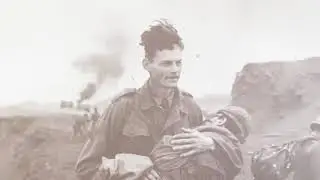 Hacksaw Ridge's Hero: Desmond Doss, the Unarmed Medic Who Saved Lives