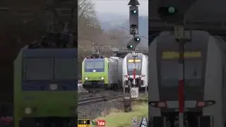 Short aus dem Video #982 - RRX RE5 begegnet BLS Cargo RE485 011-1 mit KLV Zug