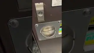 Change machine #vendingmachine #change #arcade